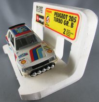 0106 Peugeot 205 Turbo Gr.B Rally Salonen 1:24 Mint in Box