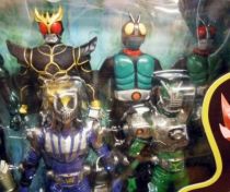 10 Masked Riders Collector Set - 5\'\' Action Figures - Bandai