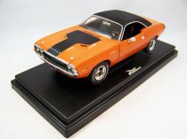 2 Fast 2 Furious - 1970 Dodge Challenger (1:18 Die-cast) Joyride