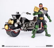 2000 A.D. - 3A 1:12 scale action-figure - Judge Dredd & Lawmaster Mk1