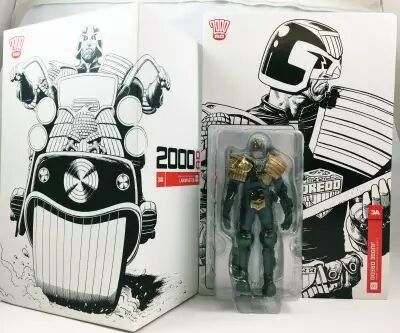 2000 A.D. - 3A Figurine 1:12�me - Judge Dredd et Lawmaster Mk1
