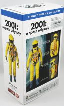 2001 L\'Odyssée de l\'espace - Medicom Figurine Mafex 17cm - Space Suit (yellow ver.)