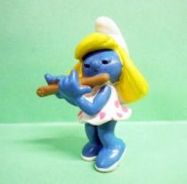 20204 Smurfette with traverse flute