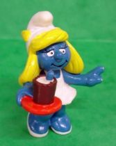 20222 Stewardess Smurfette