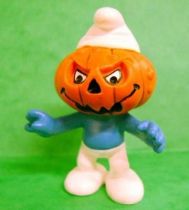 20548 Halloween Serie Pumpkin Smurf