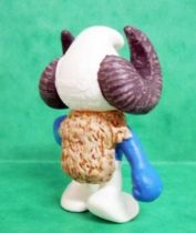 20720 Zodiac Series Aries Smurf