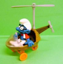 40233 Smurf driving Helicopter