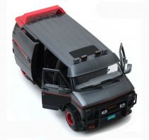 A-Team - Greenlight Hollywood - 1:18 scale die-cast 1983 GMC Vandura