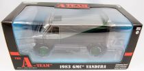 A-Team - Greenlight Hollywood - 1:24 scale die-cast 1983 GMC Vandura (green wheels)