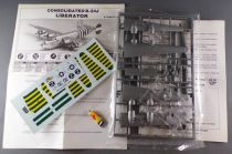 Academy Minicraft 4402 - Avion Bombardier USAF Consolidated B-24J Liberator 1/144 Neuf Boite