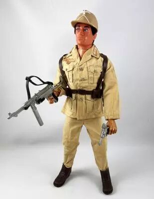 Action Joe - C�ji - Bob (Ref.2655) en tenue Afrika Korps (Ref.4042)