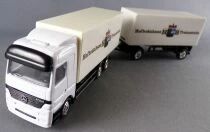 Adtruck Ho 1:87 Mercedes-Benz Actros White Truck & Hofbr&auml;uhaus Traunstein Beer Road Trailer