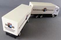 Adtruck Ho 1:87 Mercedes-Benz Actros White Truck & Hofbr&auml;uhaus Traunstein Beer Road Trailer