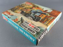 Airfix 1:72 S17 WW2 Russian Infantry with Type 2 Box