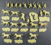 Airfix 1:72 S36 Waterloo French Cavalry (Cuirassiers) Loose with type 2 box 2