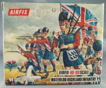 Airfix 72° S35  Waterloo Anglais Highlanders Infanterie Boite Type 3 (Occasion)