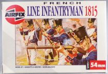 Airfix N°01557 Series 1 - Soldat Infanterie de Ligne Française 1815 54mm Neuf Boite