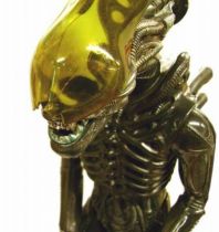 Alien  - Kenner 1979 - 17\'\' Alien (loose in box)