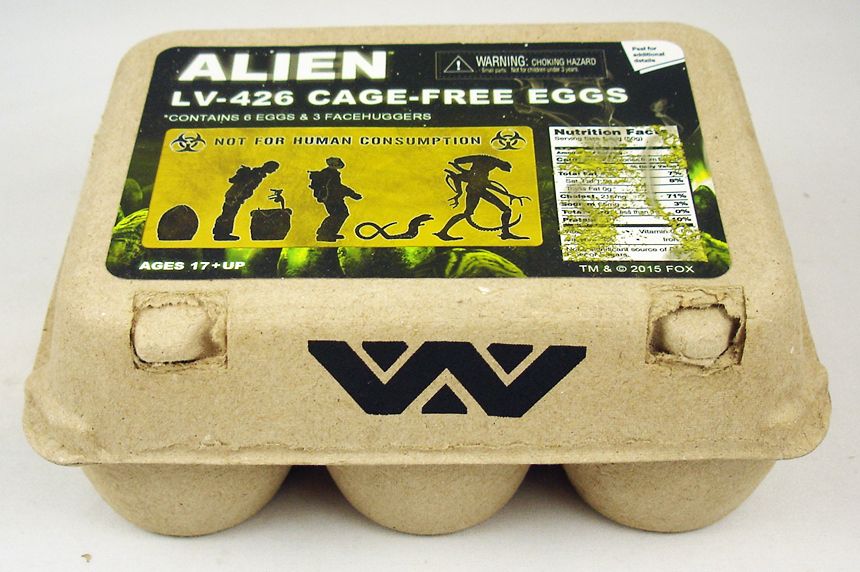 Alien LV-426 Cage-Free Eggs With Facehugger Figures