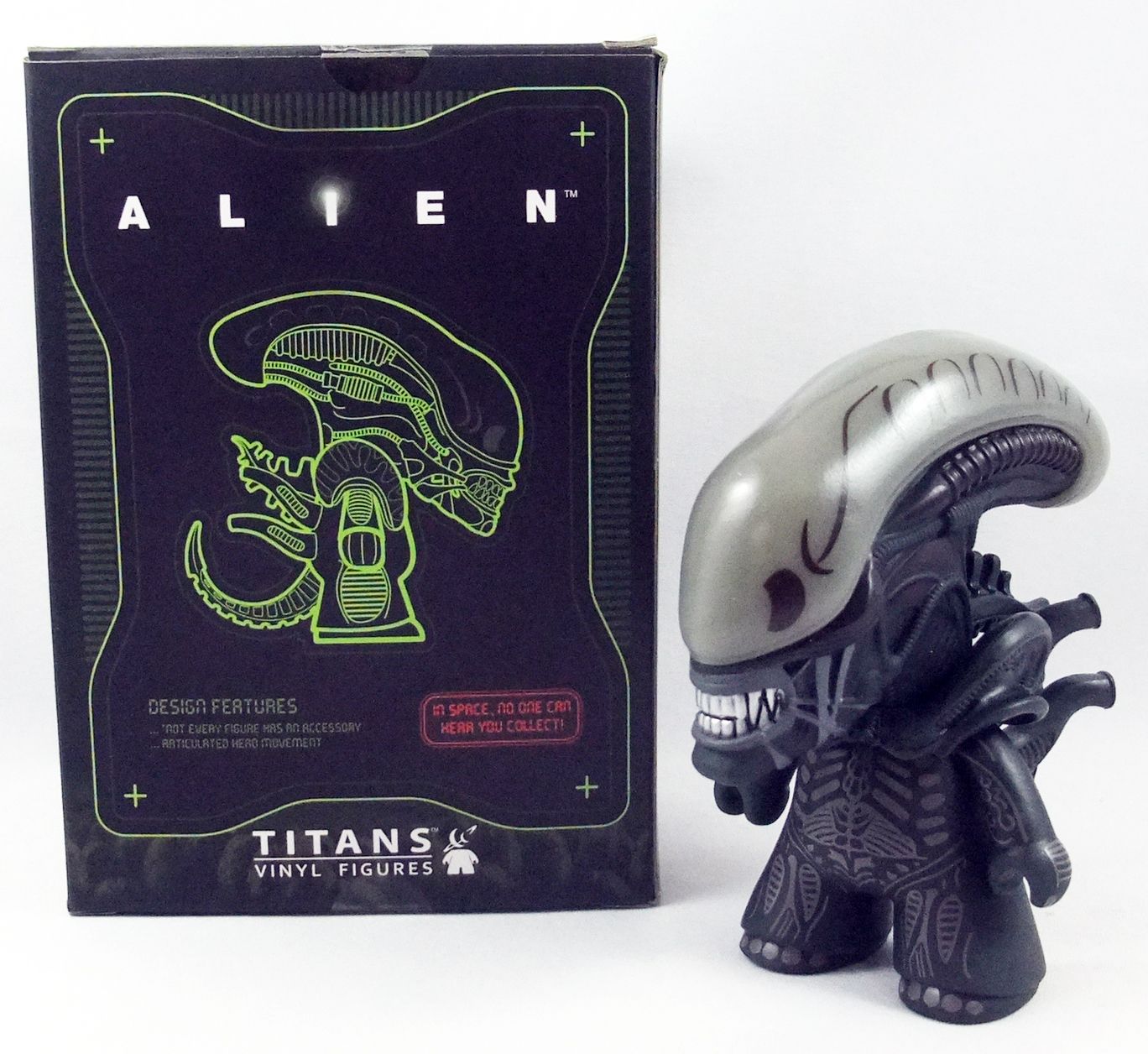 Alien Titans Merchandise Alien 4.5" vinyl figure (Wootbox Excl