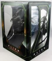 Alien Romulus - NECA - Suspended Lab Xenomorph XX121 Deluxe