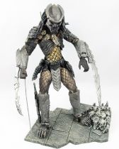 Alien vs Predator - McFarlane Toys (Series 1) - Celtic Predator (loose)