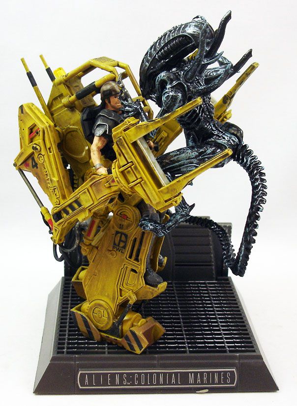 aliens colonial marines statue