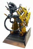 Aliens : Colonial Marines - 7\  pvc statue - Power Loader Marine vs. Xenomorph