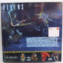Aliens - NECA - Corporal Dwayne Hicks & Xenomorph Warrior