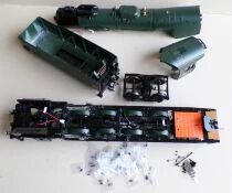 Altaya I Gauge 1:32 Sncf Steam Locomotive Mountain 4-8-2 241 P16 To Be Completed