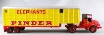 Altaya Ixo Cirque Pinder Camion Marmon Remorque El&eacute;phants1/64 sans Boite