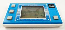 Altic LCD Game - Handheld Game & Watch - La Grande Route (Highway) loose