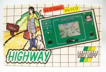 Altic LCD Game (Centre Auto Feu Vert) - Handheld Game & Watch - Highway 01