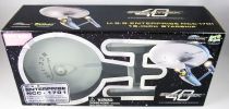 Art Asylum - Star Trek The Original Series - U.S.S. Enterprise NCC-1701 16\" electronic Starship