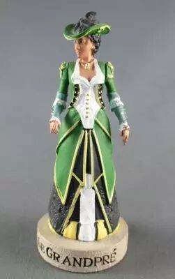 Assassin\'s Creed - Ubisoft Hachette Official Collection Resin Figure - Lady Aveline de Grandpr� #31