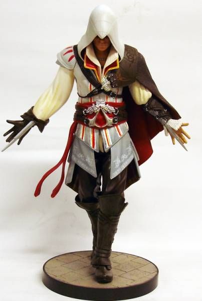 Attakus: New Assassin's Creed II Statues of EZIO