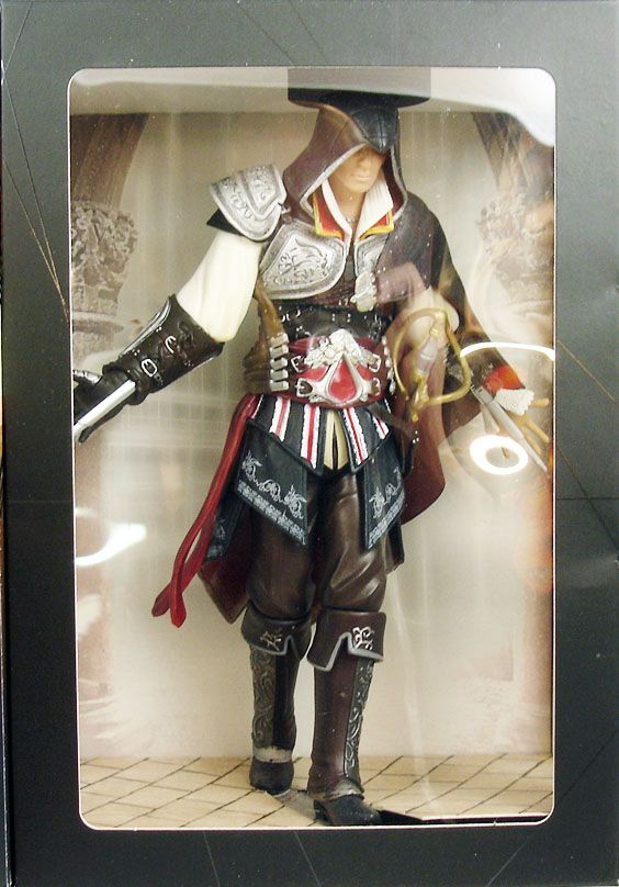 Assassin's Creed II - Ezio Auditore Black Edition - Ubisoft Attakus 8''  pvc statue