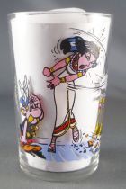 Asterix - Amora Mustard glass with © série - Clepater broking a vase in front of Asterix
