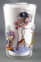 Asterix - Amora Mustard glass with © série - Clepater broking a vase in front of Asterix