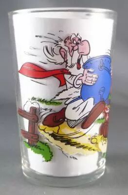 Asterix - Amora Mustard glass with � series - Asterix crosses crazy Panoramix