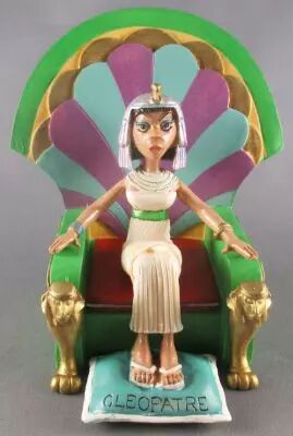 Figurine Astérix - Atlas Plastoy - Cléopâtre Sur Son Trône - Résine De Collection