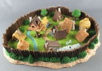 Asterix - Atlas Plastoy - Figurine Résine - Le Tapis Volant & le Village en Boite (Exclusive)