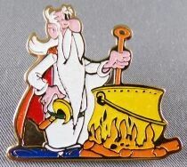Asterix - Dargaud 1978 Metallic Pin Button Collector - Getafix