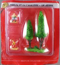 Asterix - Editions ATLAS - Le Village - n°15 : Obélix et sa Cavalière + un Arbre