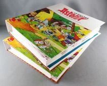 Asterix - Editions Hachette - Le Village - 2 Classeurs avec 65 Fascicules Collection Complète
