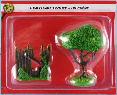 Asterix - Editions Hachette - Le Village - N�19 : La Palissade Trou�e + un Ch�ne Neuf sous Blister