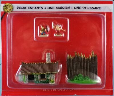 Asterix - Editions Hachette - Le Village - N�23 : Deux Enfants + une Maison + une Palissade Neuf sous Blister