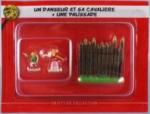 Asterix - Editions Hachette - Le Village - N°55 : Un Danseur et sa Cavalière + une Palissade Neuf sous Blister