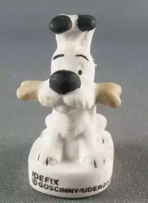 Asterix - F�ves Porcelaine Mate 2000 - Idefix