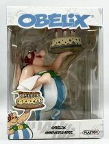 Ast&eacute;rix - Figurine PVC Plastoy - Ob&eacute;lix avec gateau d\'anniversaire